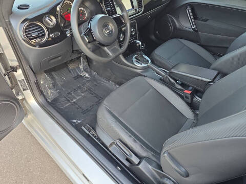 2016 Volkswagen Beetle 1.8T S PZEV