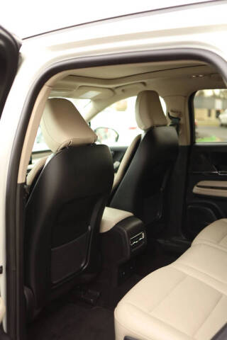 2025 Lincoln Corsair Premiere