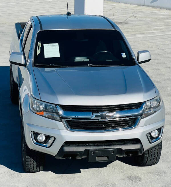 2018 Chevrolet Colorado LT photo 9