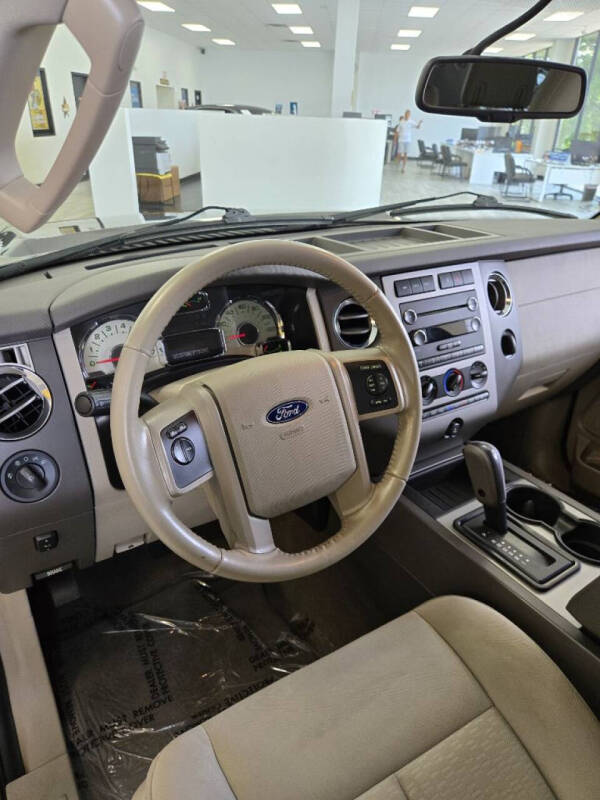 2012 Ford Expedition EL XLT