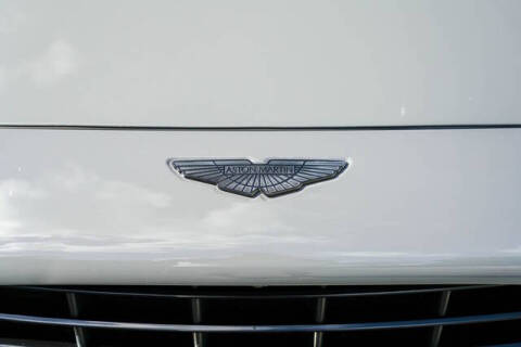 2021 Aston Martin DBX