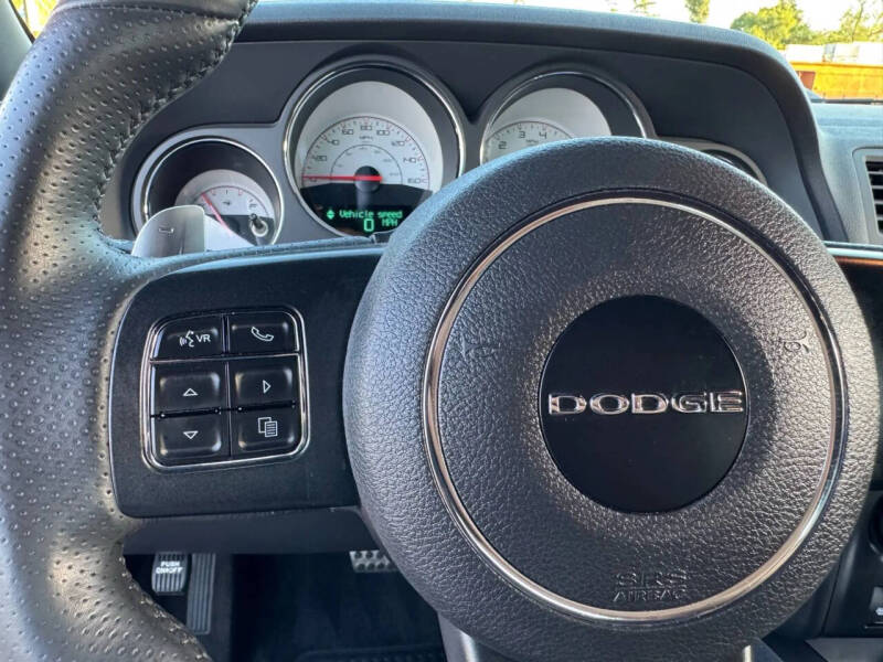 2014 Dodge Challenger R/T Shaker Package