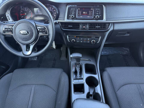 2016 Kia Optima LX