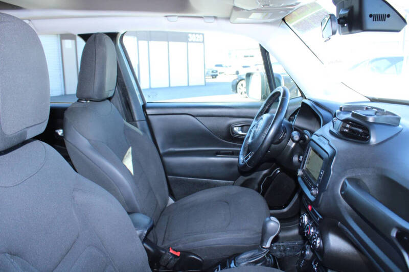 2017 Jeep Renegade Altitude