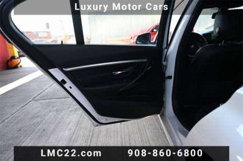 2017 BMW 3 Series 330i xDrive