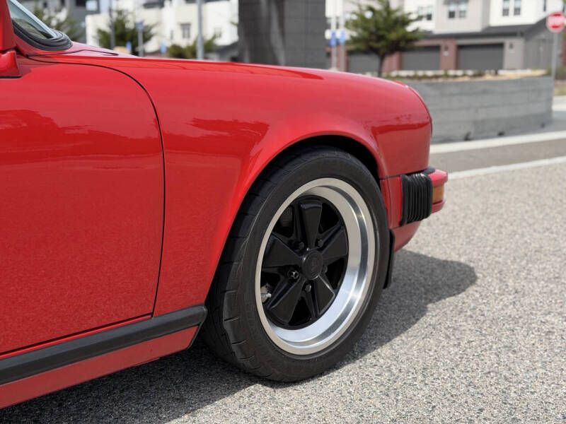 1988 Porsche 911 Carrera