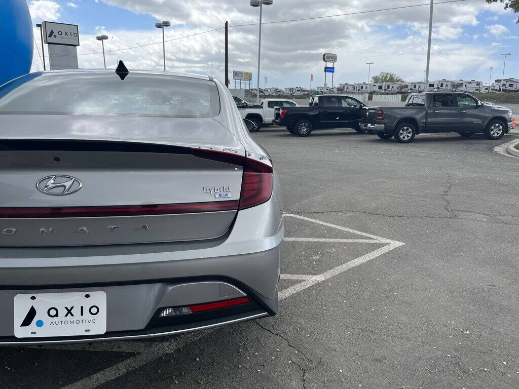 2021 Hyundai SONATA Hybrid for sale at Axio Auto Boise in Boise, ID