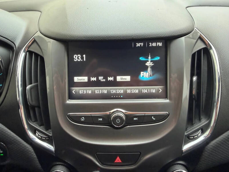 2018 Chevrolet Cruze LT Auto