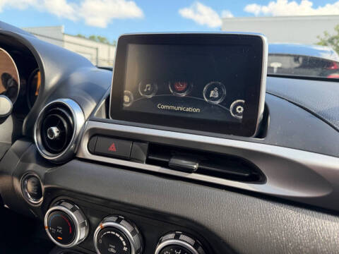 2019 FIAT 124 Spider Classica