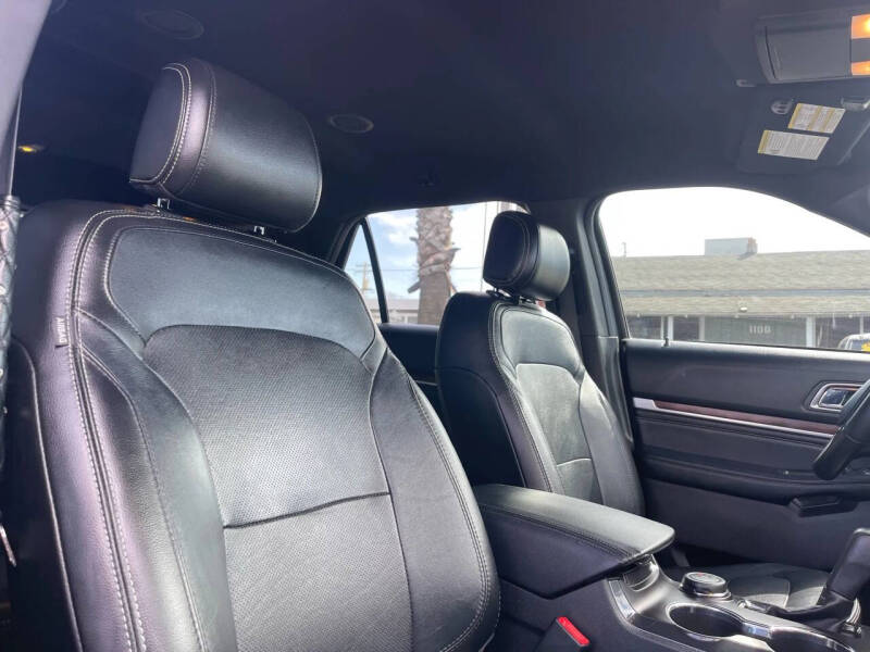 2017 Ford Explorer Limited