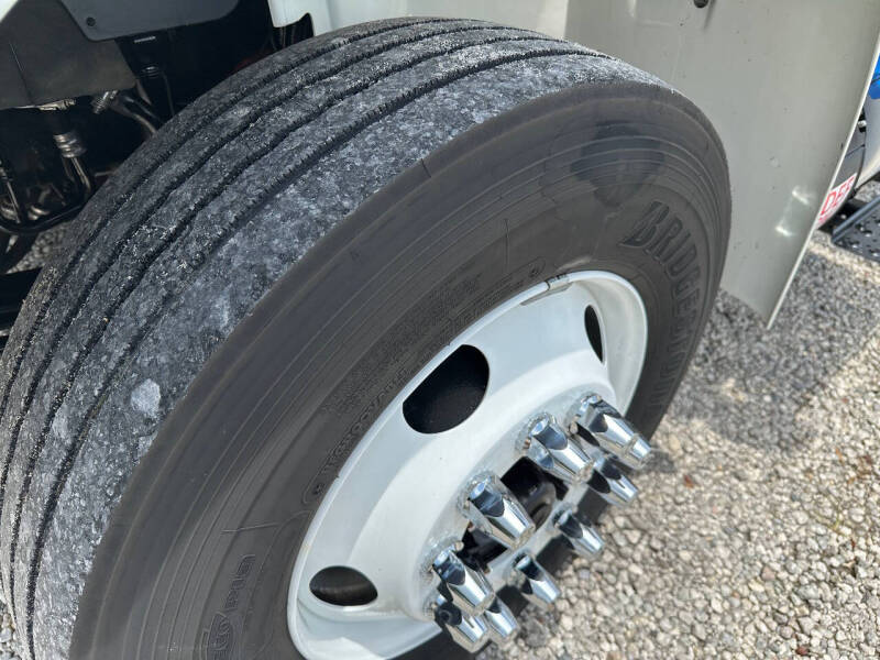 2018 International DuraStar 4300