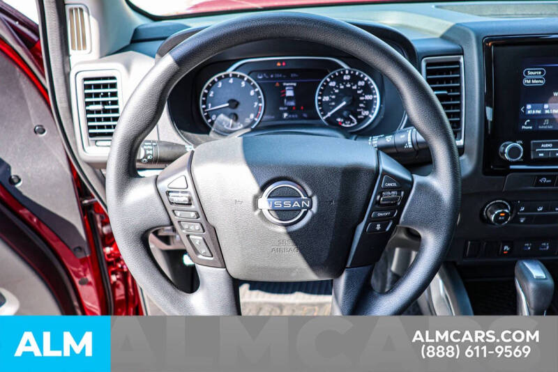 2024 Nissan Frontier SV