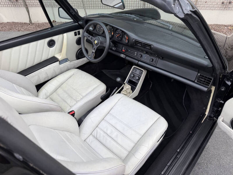 1988 Porsche 911 Carrera