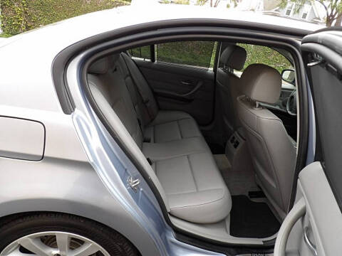 2011 BMW 3 Series 328i