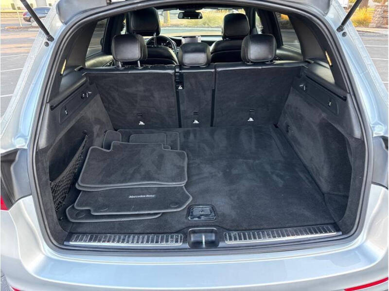 2017 Mercedes-Benz GLC GLC 300