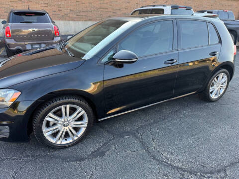 2015 Volkswagen Golf TDI SE