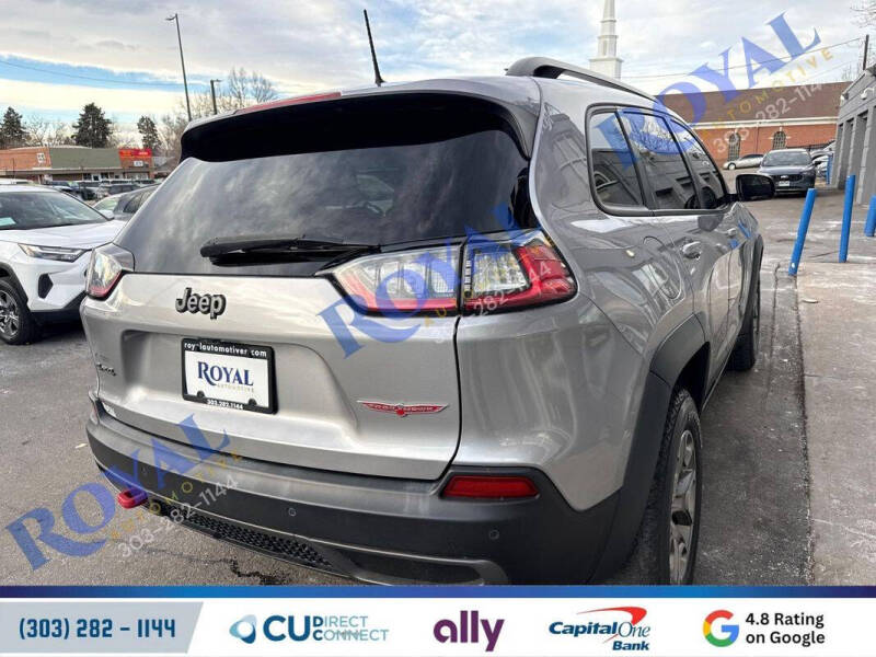 2021 Jeep Cherokee Trailhawk