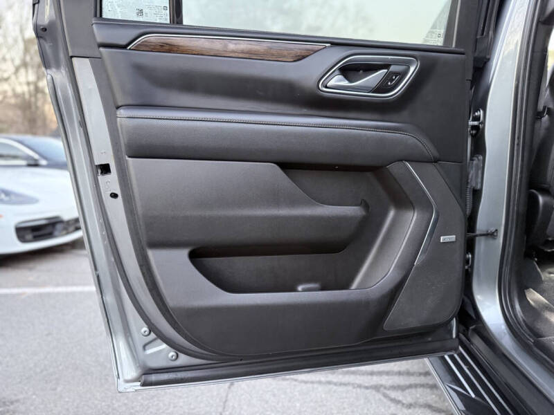 2022 Chevrolet Suburban Premier