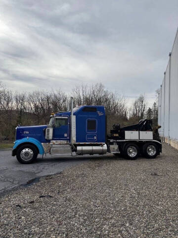 2000 Kenworth W900