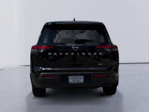 2024 Nissan Pathfinder S