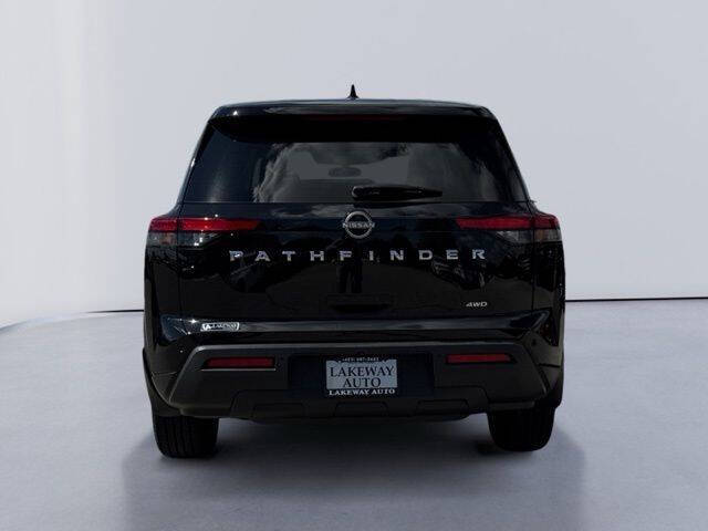 2024 Nissan Pathfinder S