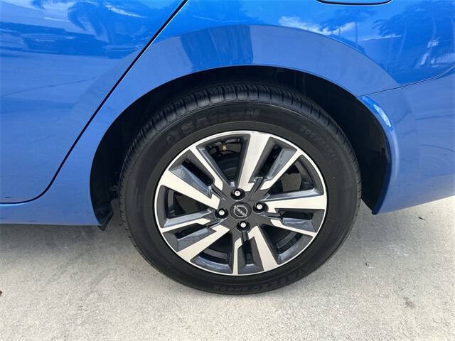 2023 Nissan Versa SV