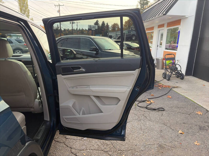 2018 Volkswagen Atlas V6 SE 4Motion