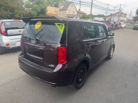 2009 Scion xB