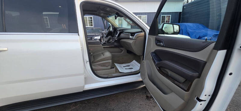 2016 Chevrolet Suburban LT