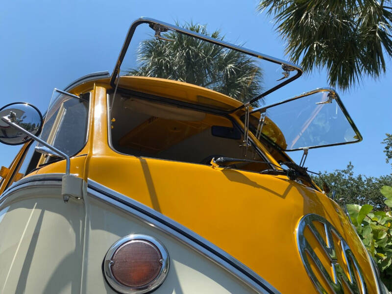 1975 Volkswagen Bus