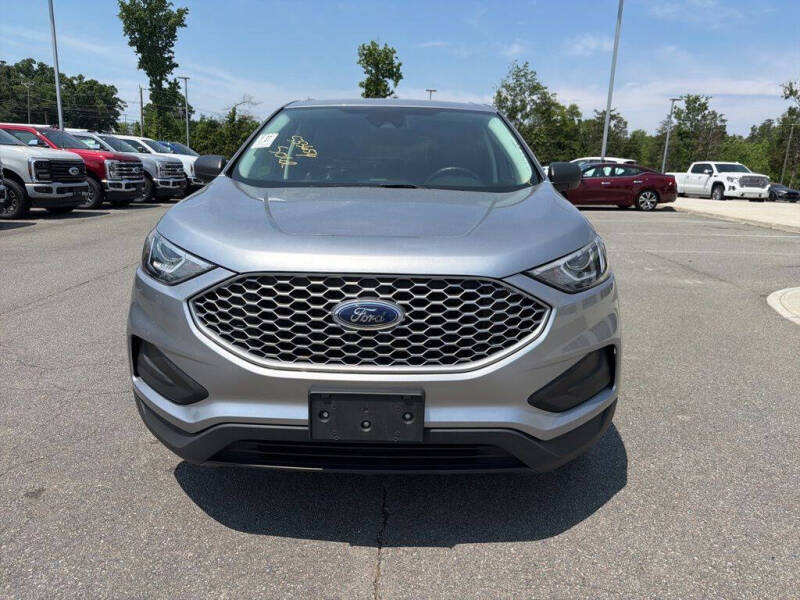 2023 Ford Edge SE