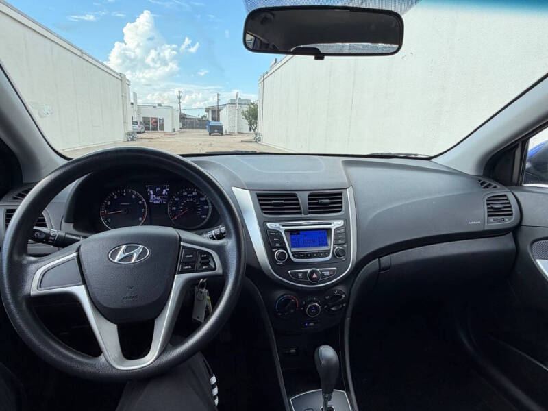 2014 Hyundai Accent GS