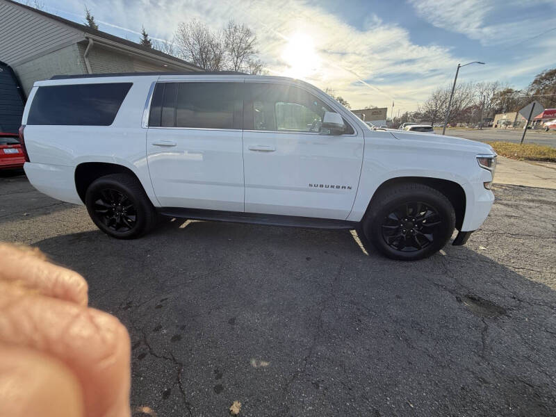 2017 Chevrolet Suburban LS