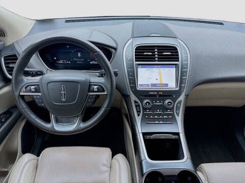 2019 Lincoln Nautilus Reserve