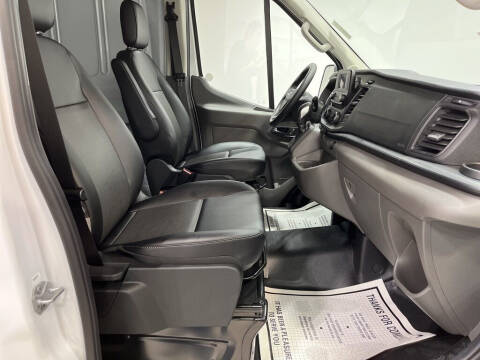 2024 Ford Transit 250