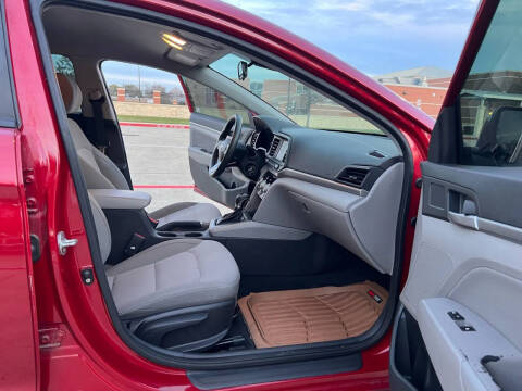 2019 Hyundai Elantra