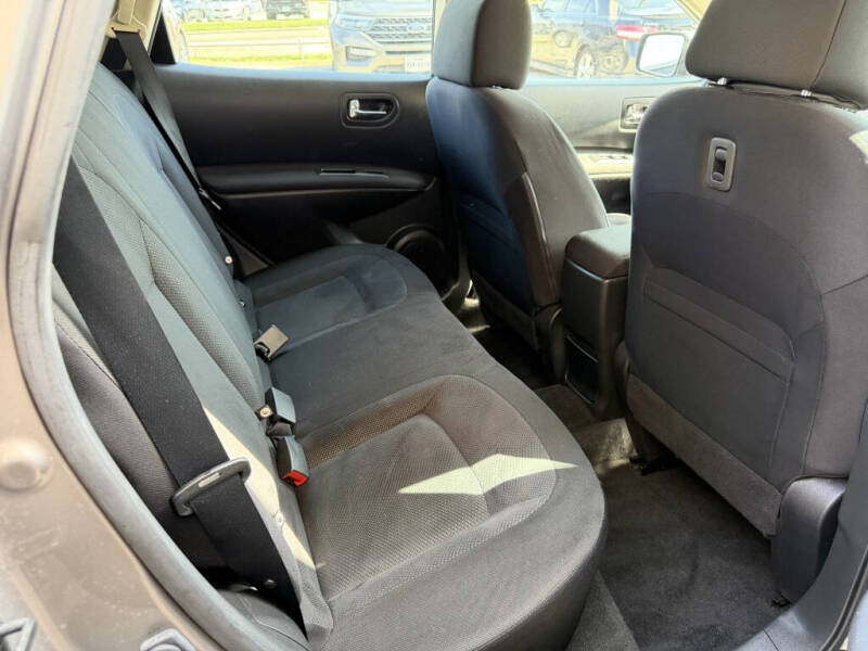 2014 Nissan Rogue Select S