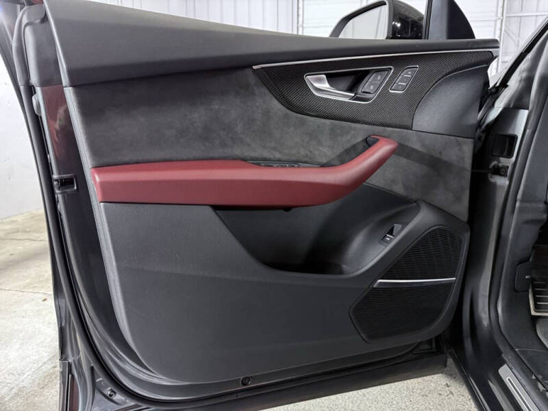 2021 Audi SQ8 4.0T quattro Premium Plus