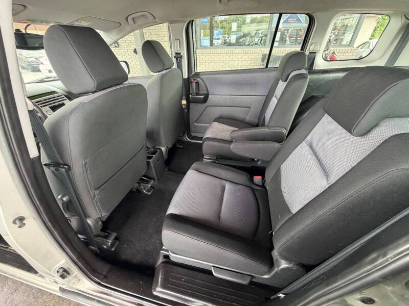 2007 Mazda MAZDA5 Sport