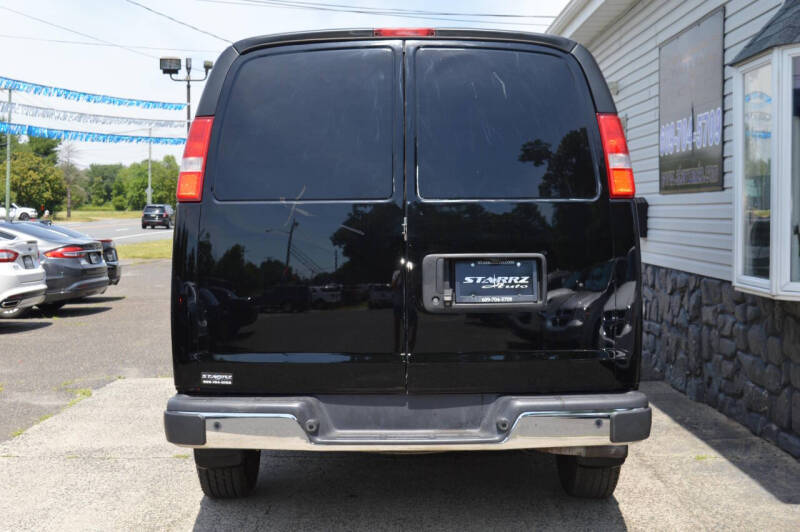 2018 Chevrolet Express 2500