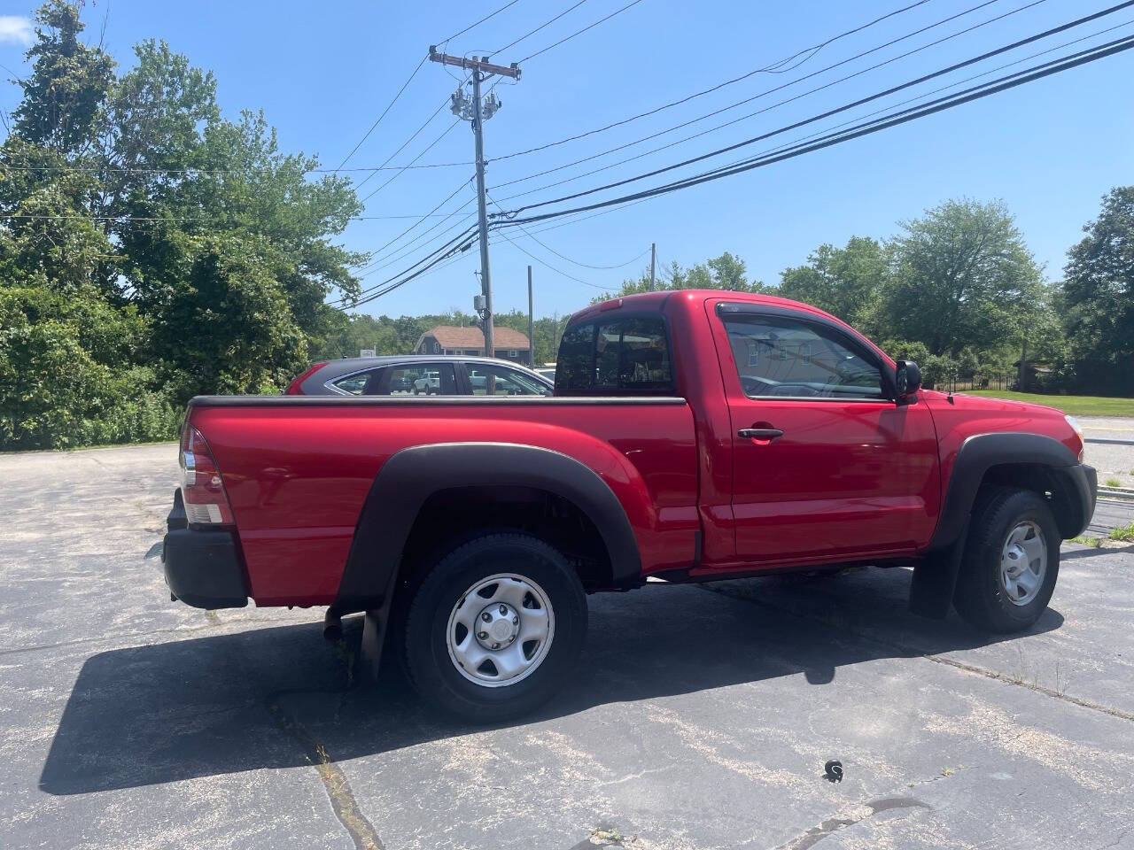 Red 2011 Toyota Tacoma Base 4x4 Base 2dr Regular Cab 6.1 ft SB 5M 6