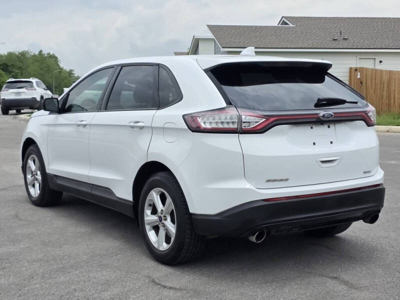 2015 Ford Edge SE