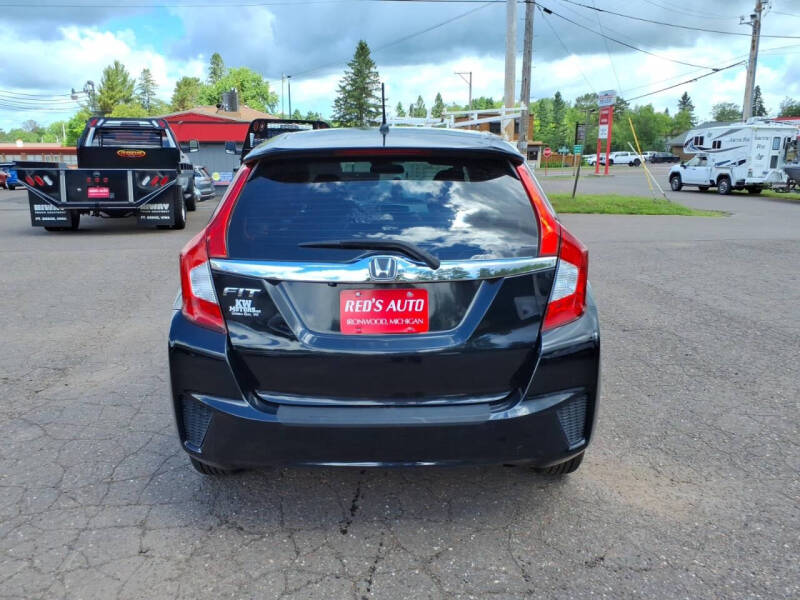 2017 Honda Fit EX