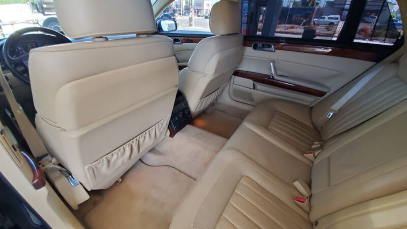 2004 Volkswagen Phaeton Premiere Edition W12