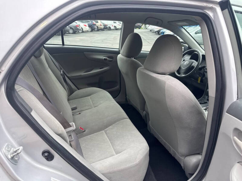 2009 Toyota Corolla LE