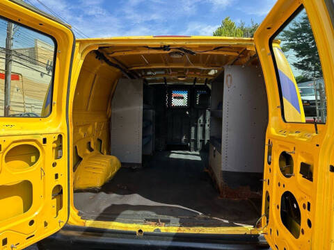 2012 Ford E-Series E-250