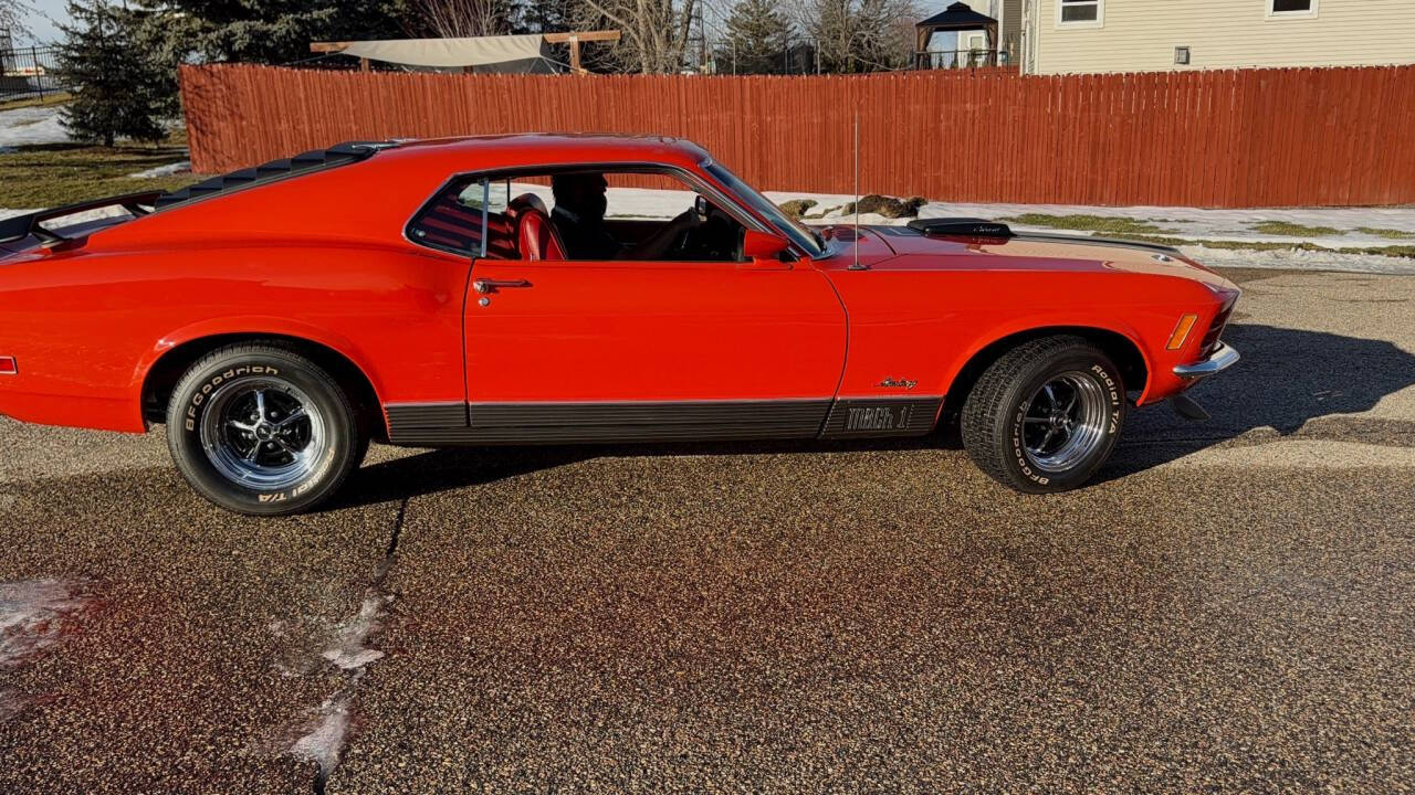 1970 Ford Mustang 38