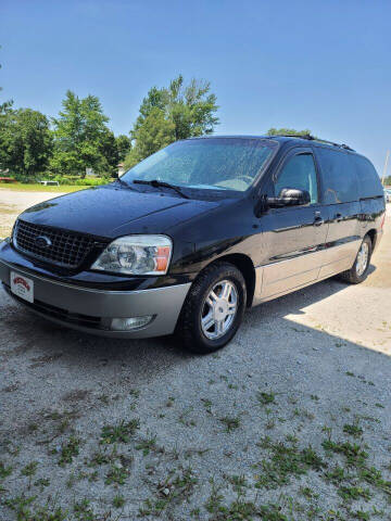 2004 Ford Freestar for sale at WESTSIDE GARAGE LLC in Keokuk IA