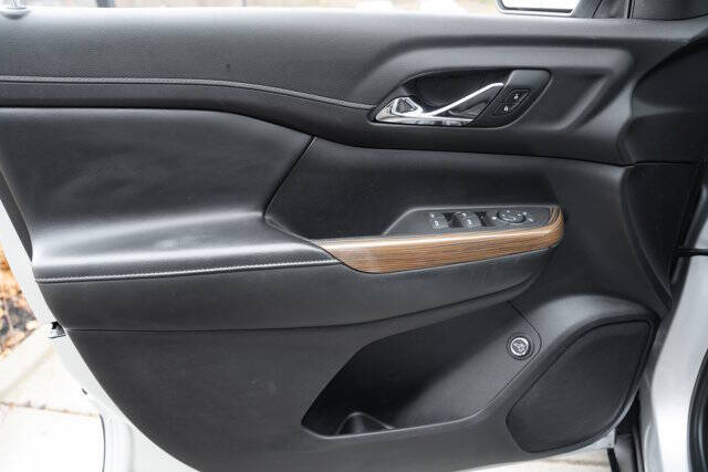 2019 GMC Acadia SLE-2