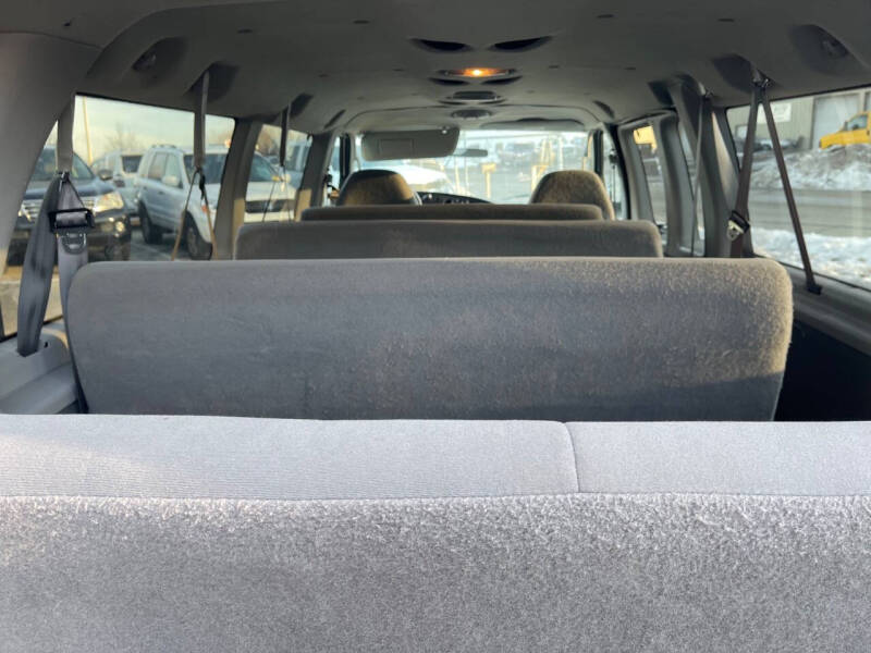 2007 Ford E-Series E-350 SD XLT